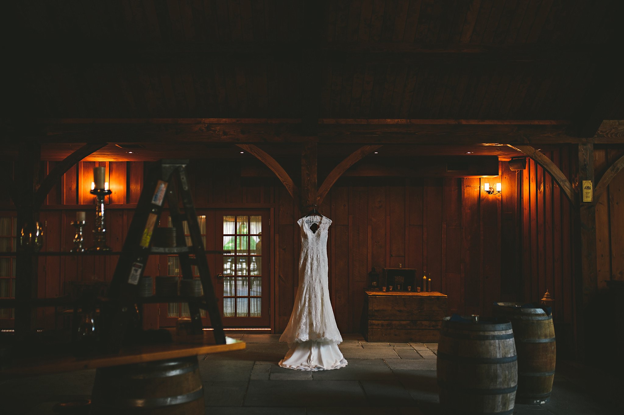 Image from a Barn at Weslyan Hills wedding