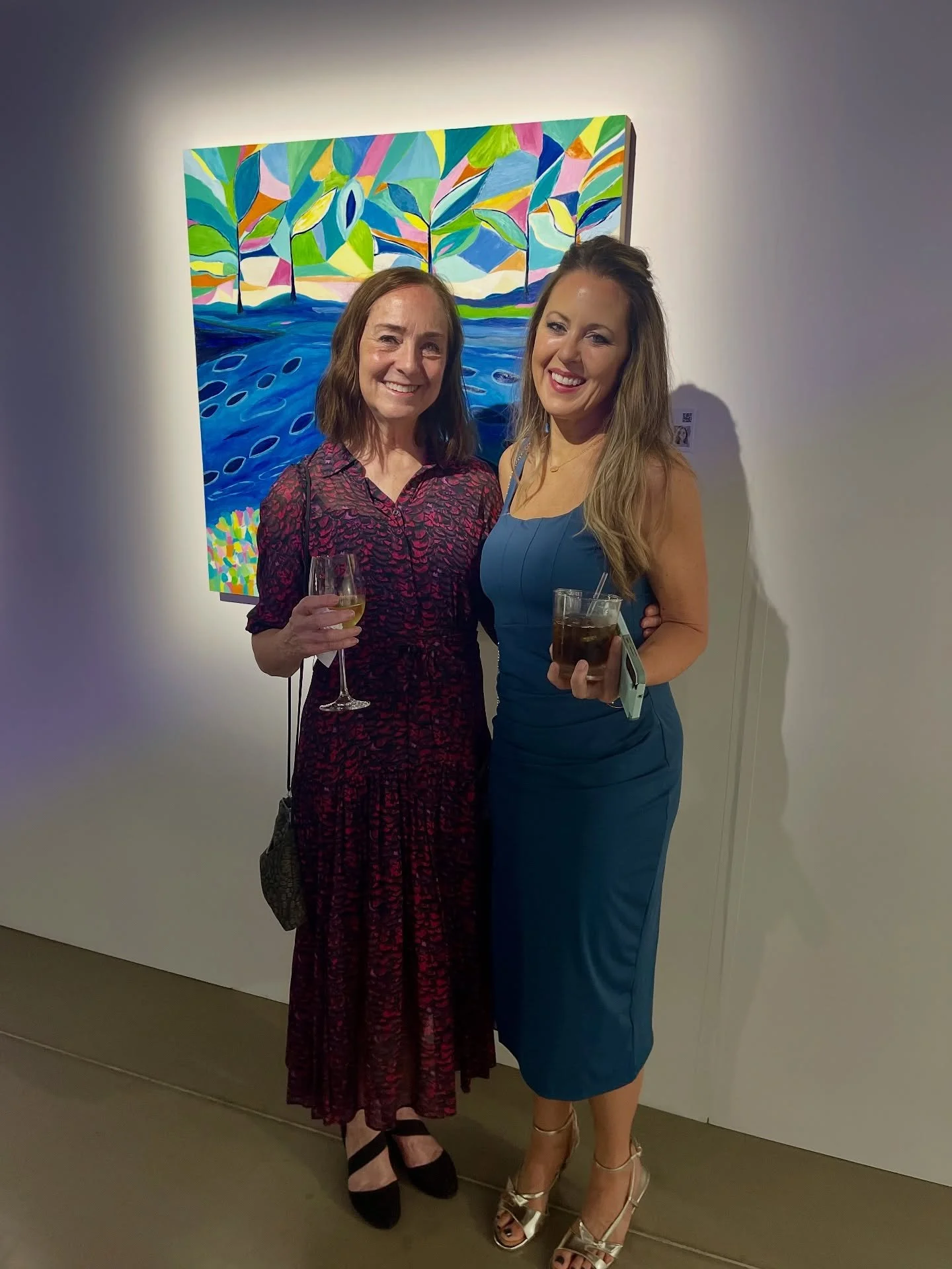 A spectacular evening! Brushstrokes for Bravery&mdash;Art for Advocacy. 
Art for a cause! Dallas Children&rsquo;s Advocacy Center does tremendous work for sexually abused children. Truly incredible! 
Met so many wonderful folks&mdash;wish I had captu