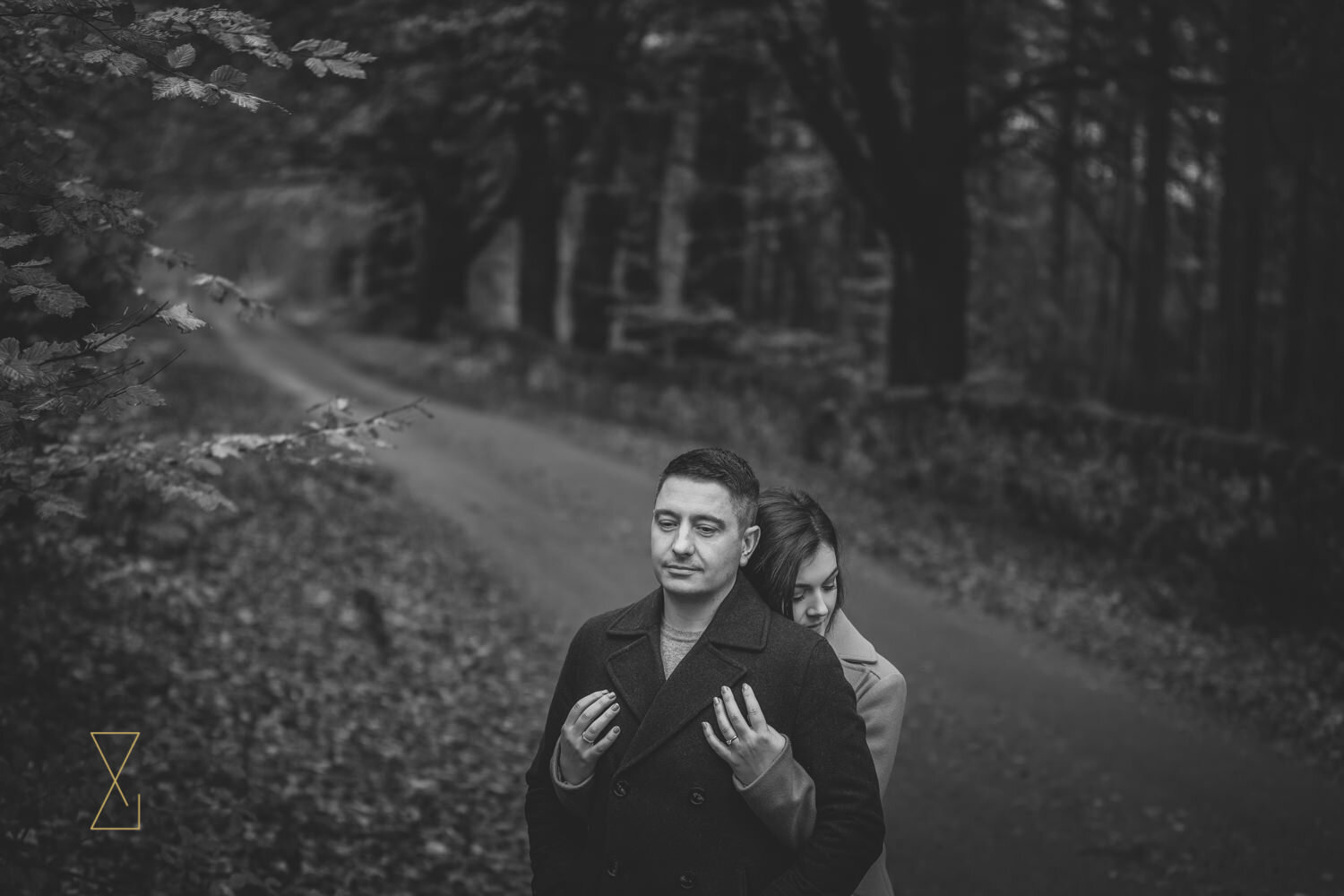 Autumn-engagement-shoot-Derbyshire-wedding-photographer-Evans-and-Evans-14.jpg