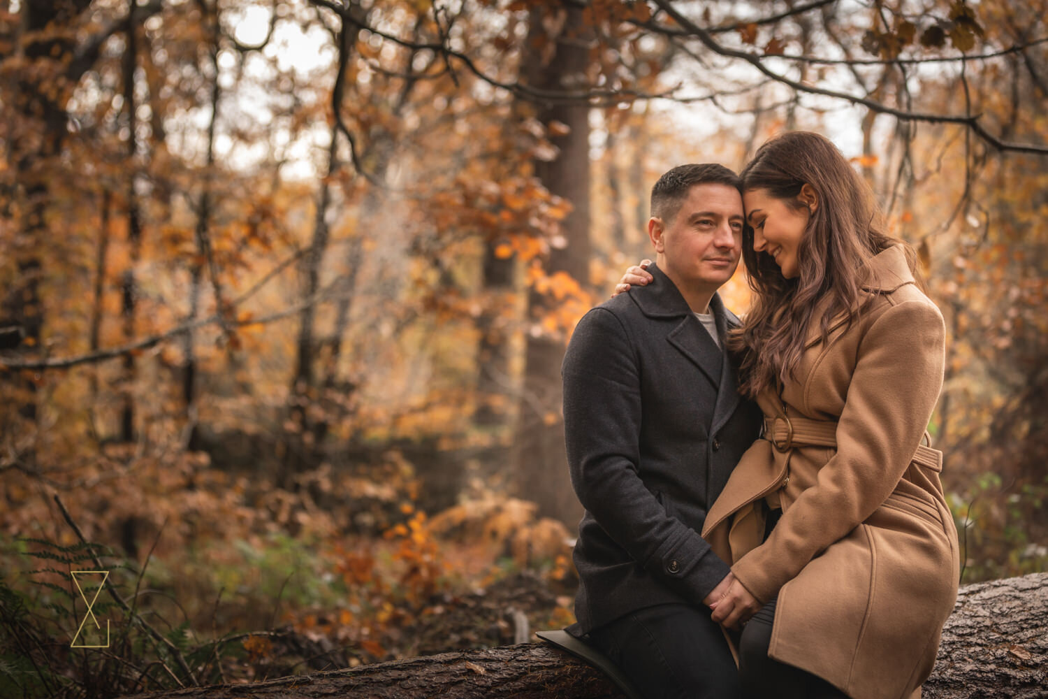 Autumn-engagement-shoot-Derbyshire-wedding-photographer-Evans-and-Evans-22.jpg