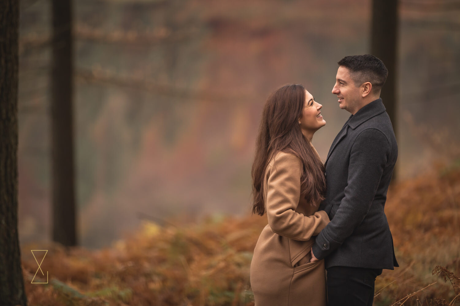 Autumn-engagement-shoot-Derbyshire-wedding-photographer-Evans-and-Evans-31.jpg