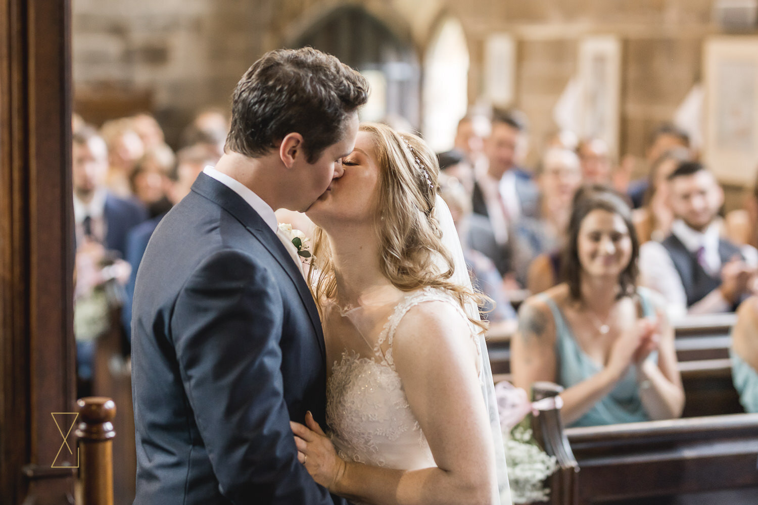 You-may-kiss-the-bride-photo-Cheshire-wedding