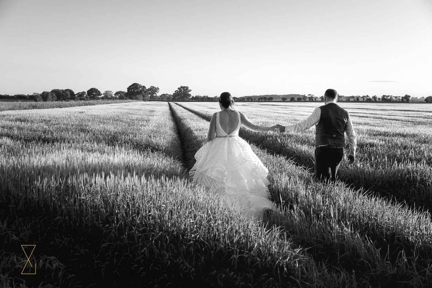 Yorkshire-wedding-photographer-Bunny-Hill-210.jpg