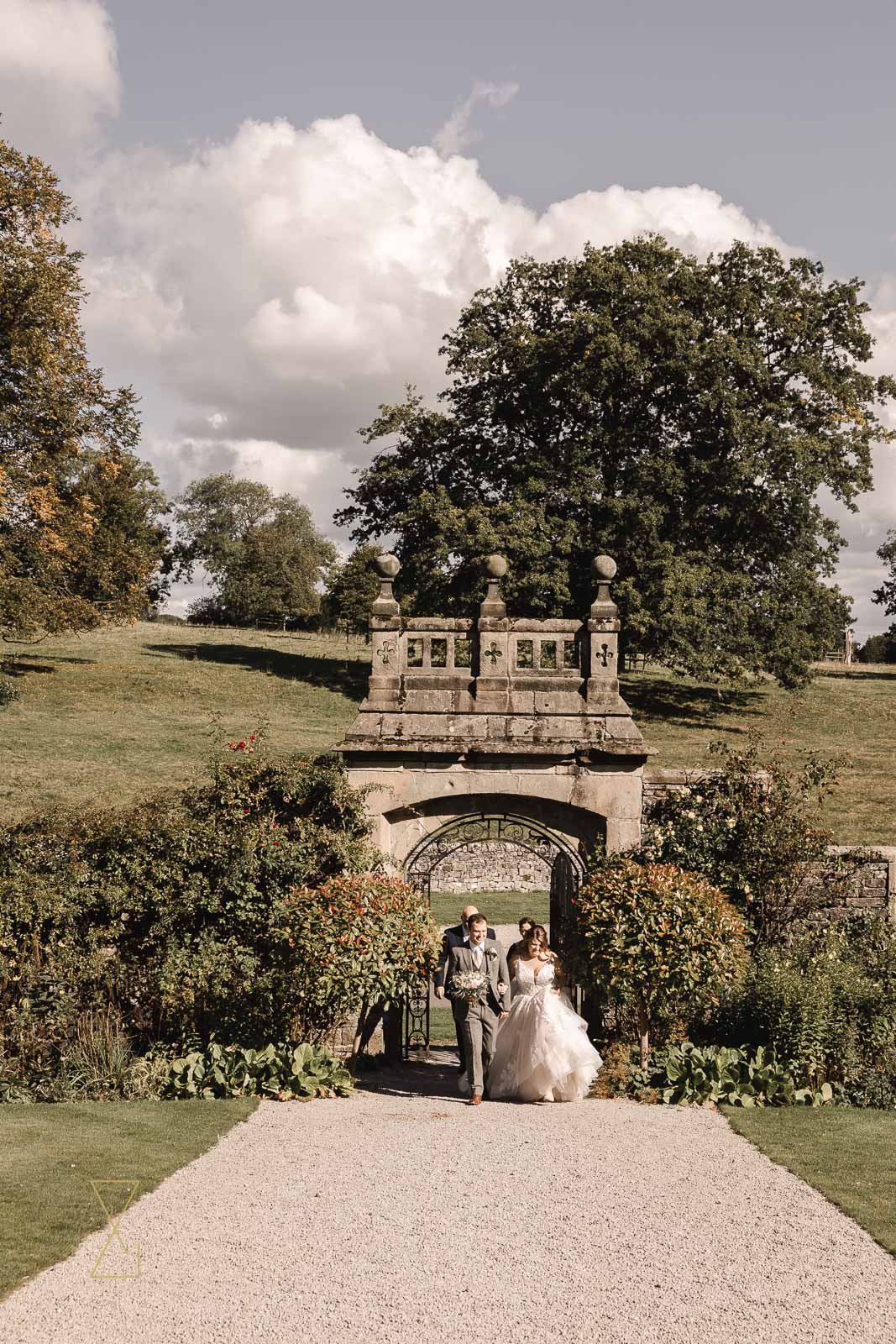 Tissington-Hall-Derbyshire-wedding-photographer-211.JPG