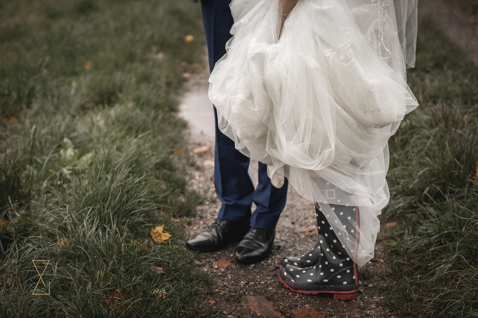 Rain-on-wedding-day-tips-04.jpg