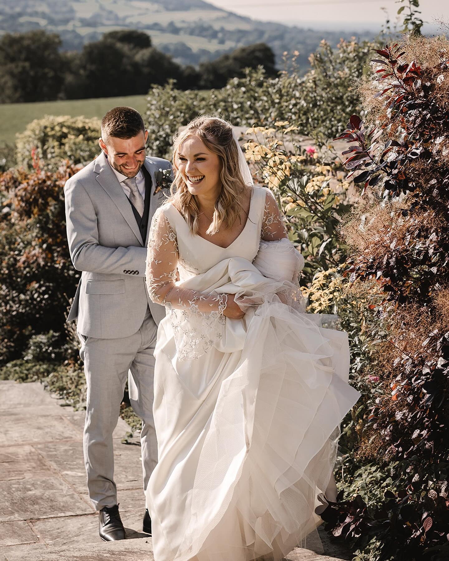 J &amp; T&hellip; 
 
What a day! This September wedding brought some very welcome sunshine, all the joy, and one of Heaton House Farm&rsquo;s legendary sunsets ☀️
 
We had a fabulous day with Jess &amp; Tom and their wonderful family and friends &nda
