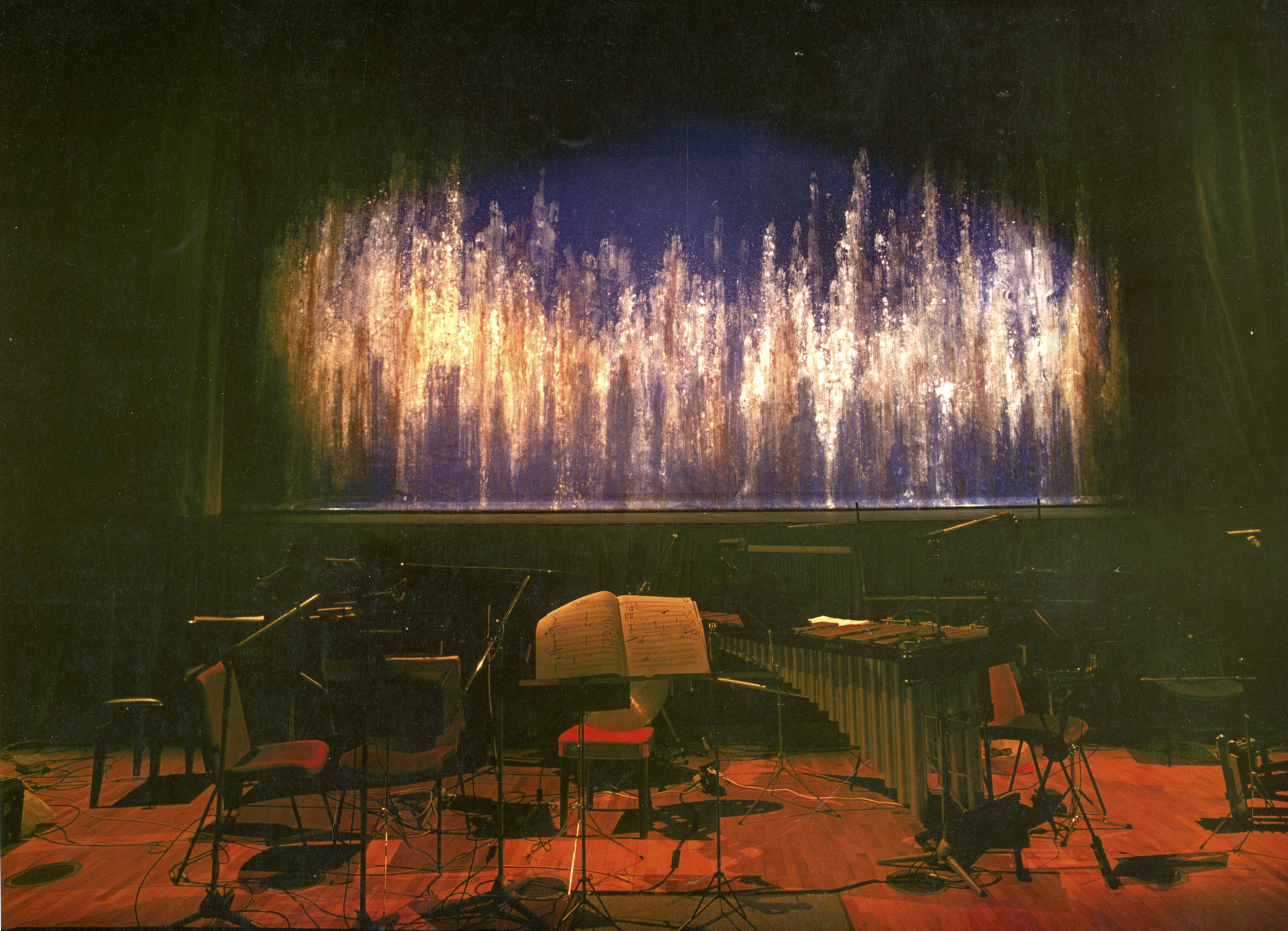 Opera set, Milan