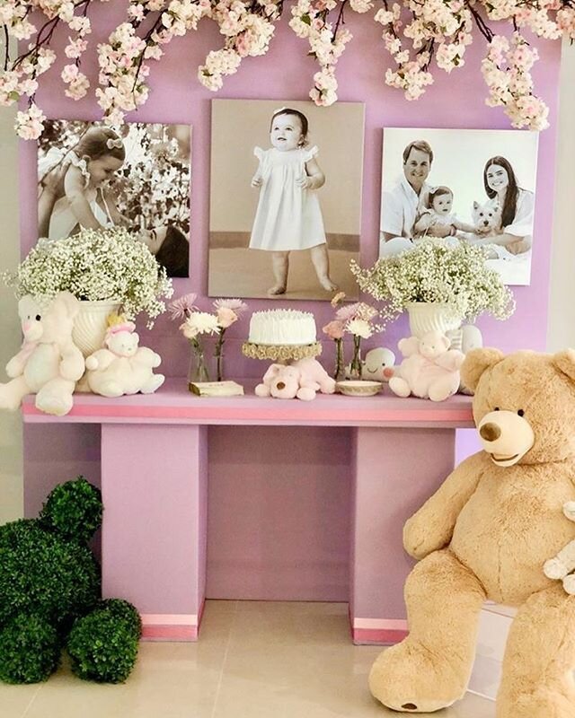 #1stbirthday #celebration designed by @emilioolabarrieta #official #photographer @rosadowilo #beautiful #babygirl #rose #lavender #teddybear #familyportraits #familygathering #staysafeoutthere