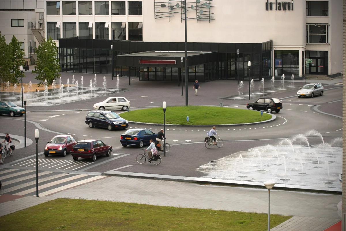 Laweiplein Roundabout