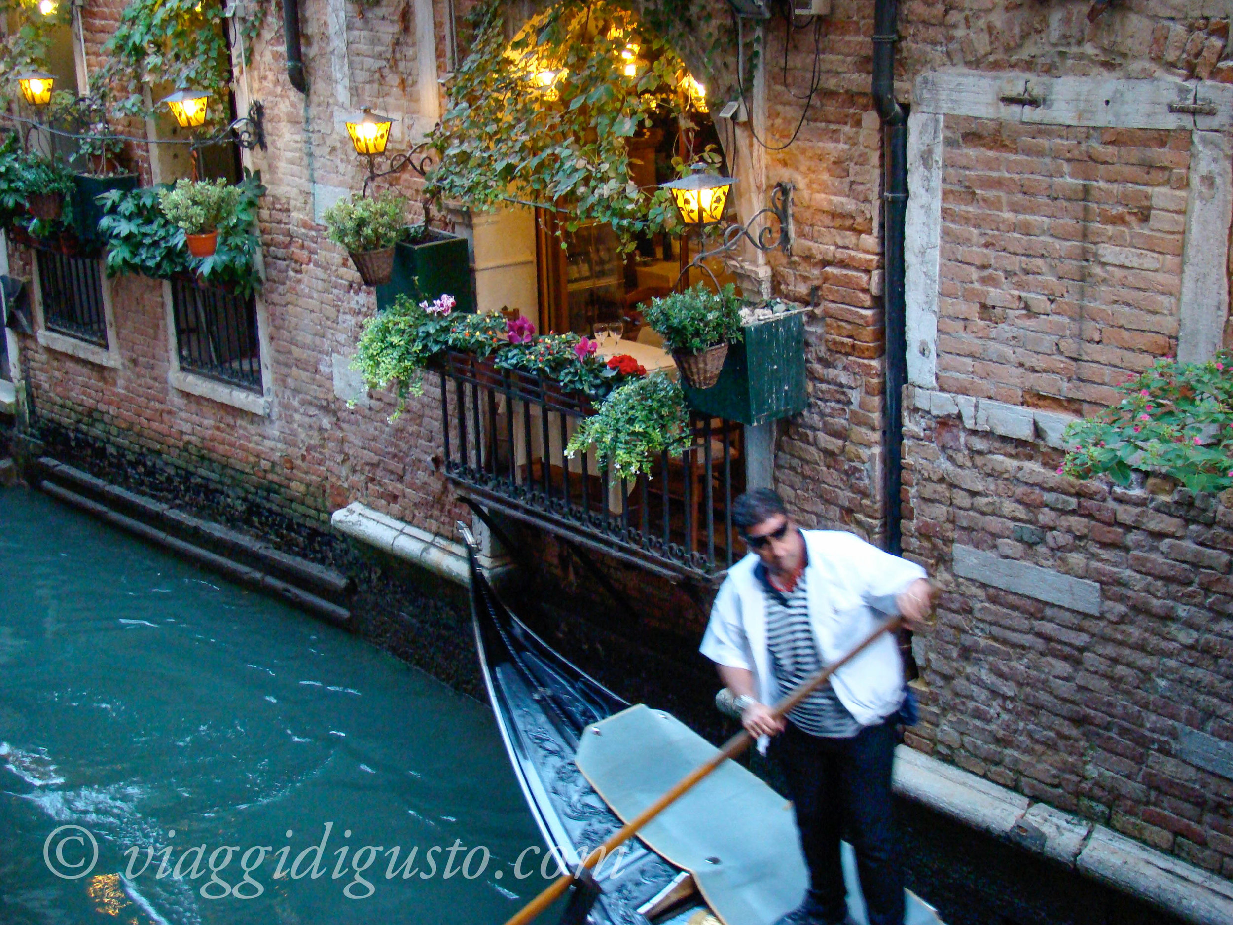 gondolier.jpg