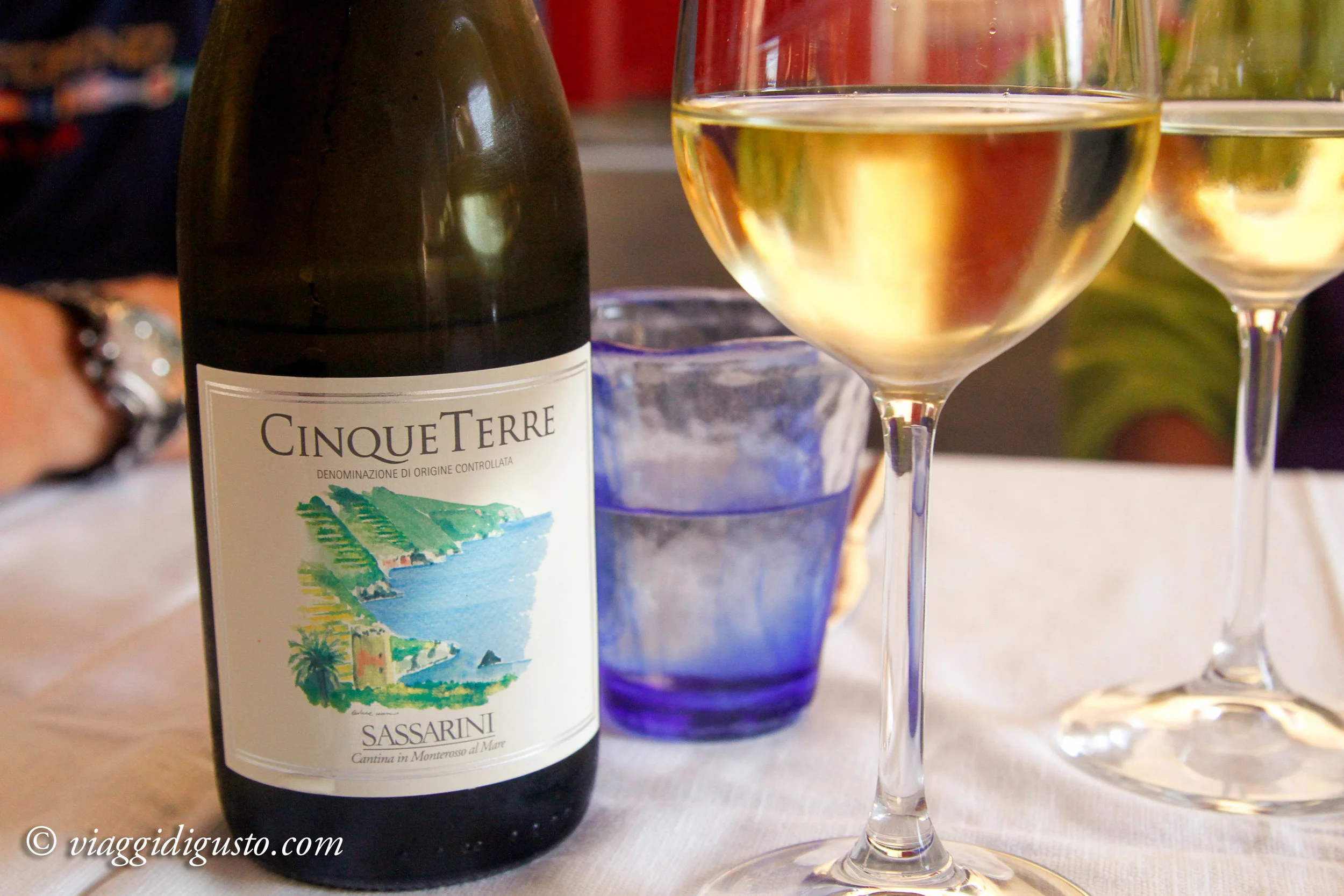 cinque terre wine.jpg