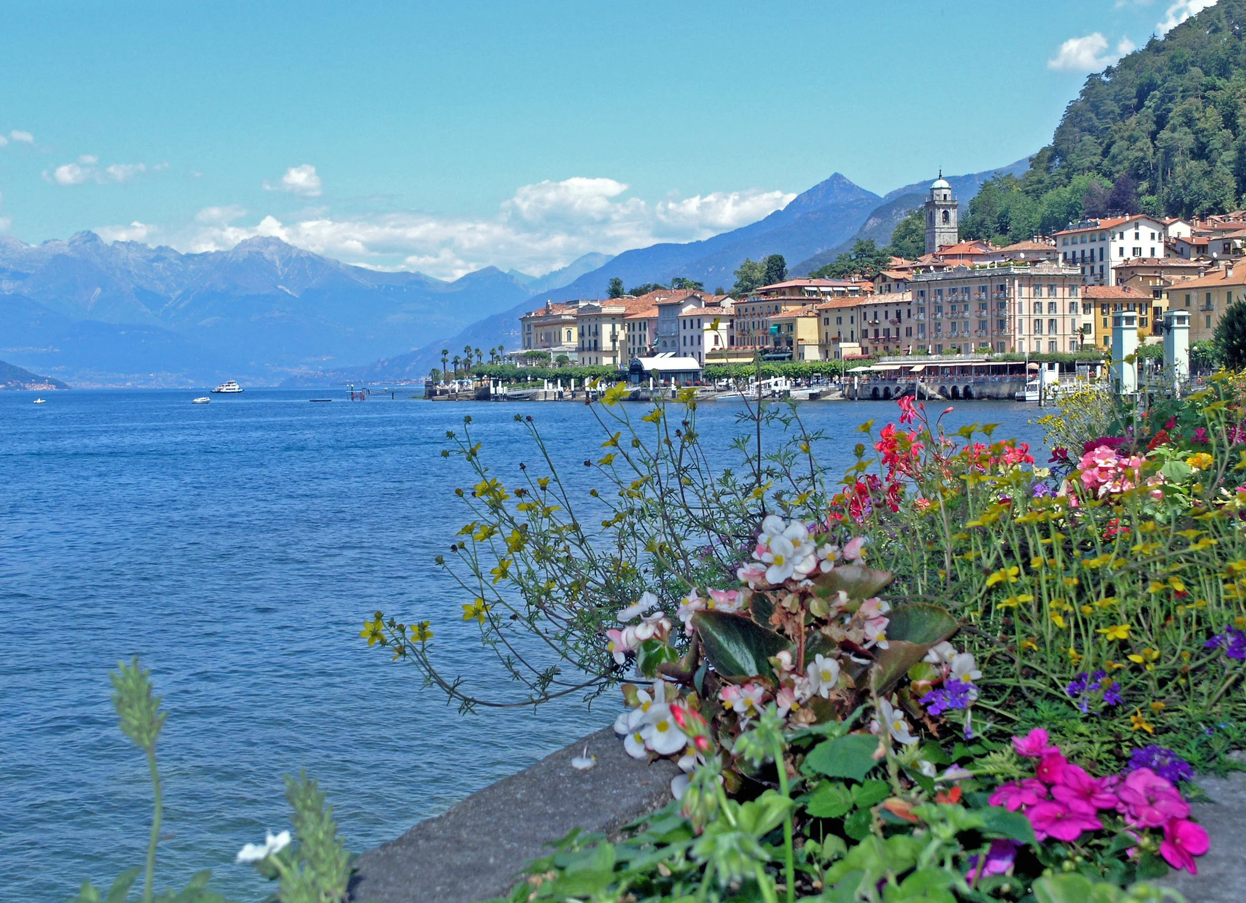 bigstock-Bellagio-Italy-5268099.jpg