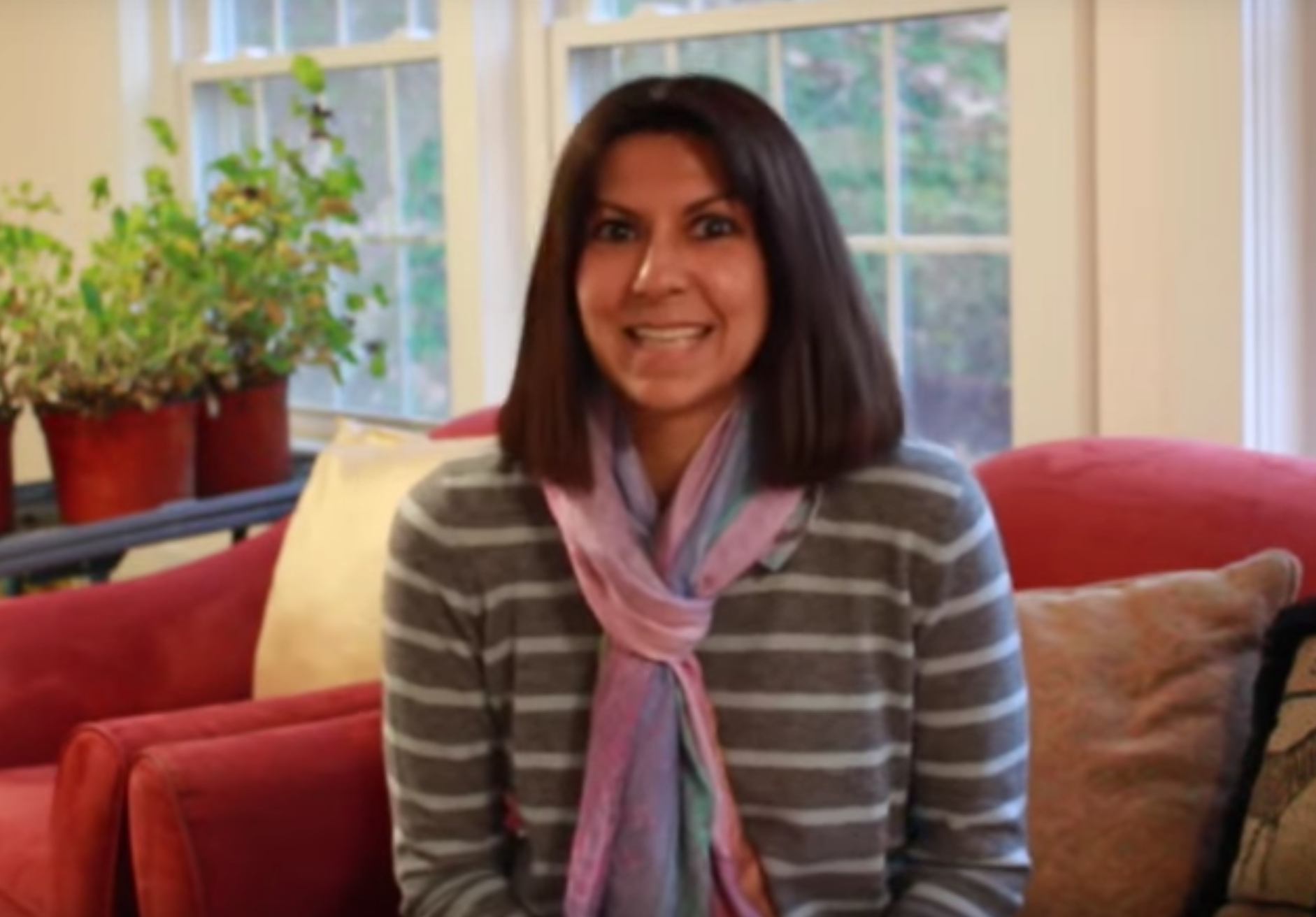 Quick and Easy Way to Tie a Winter Scarf or Pashmina