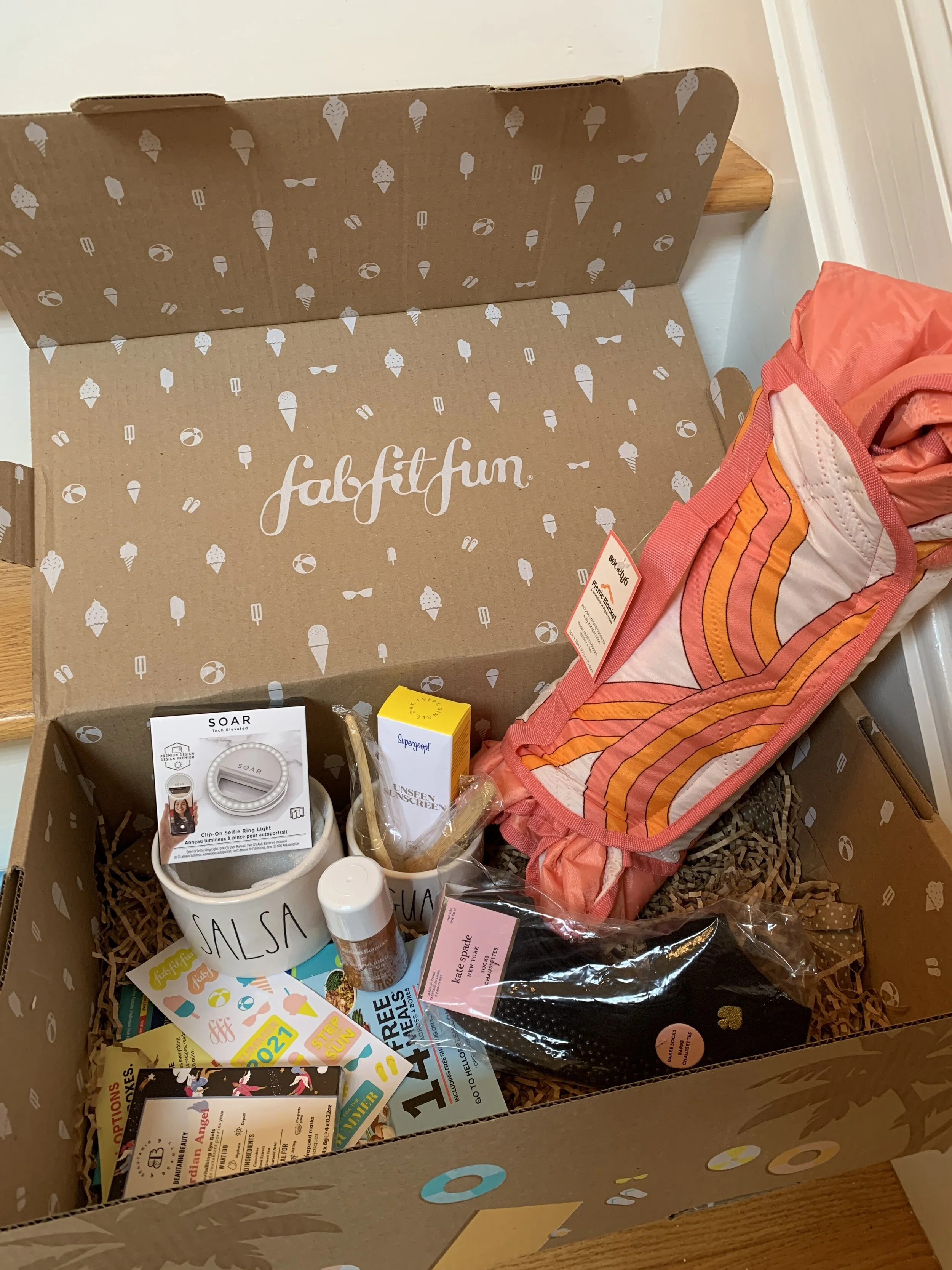 FabFitFun Summer Unboxing