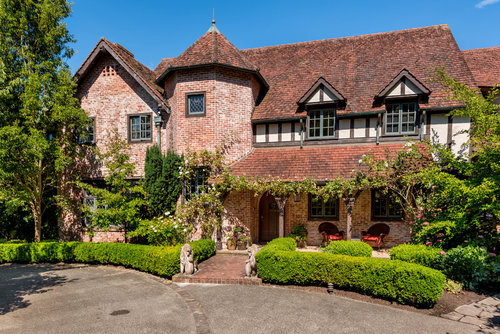 Old World Style and Sensibility | $1,950,000