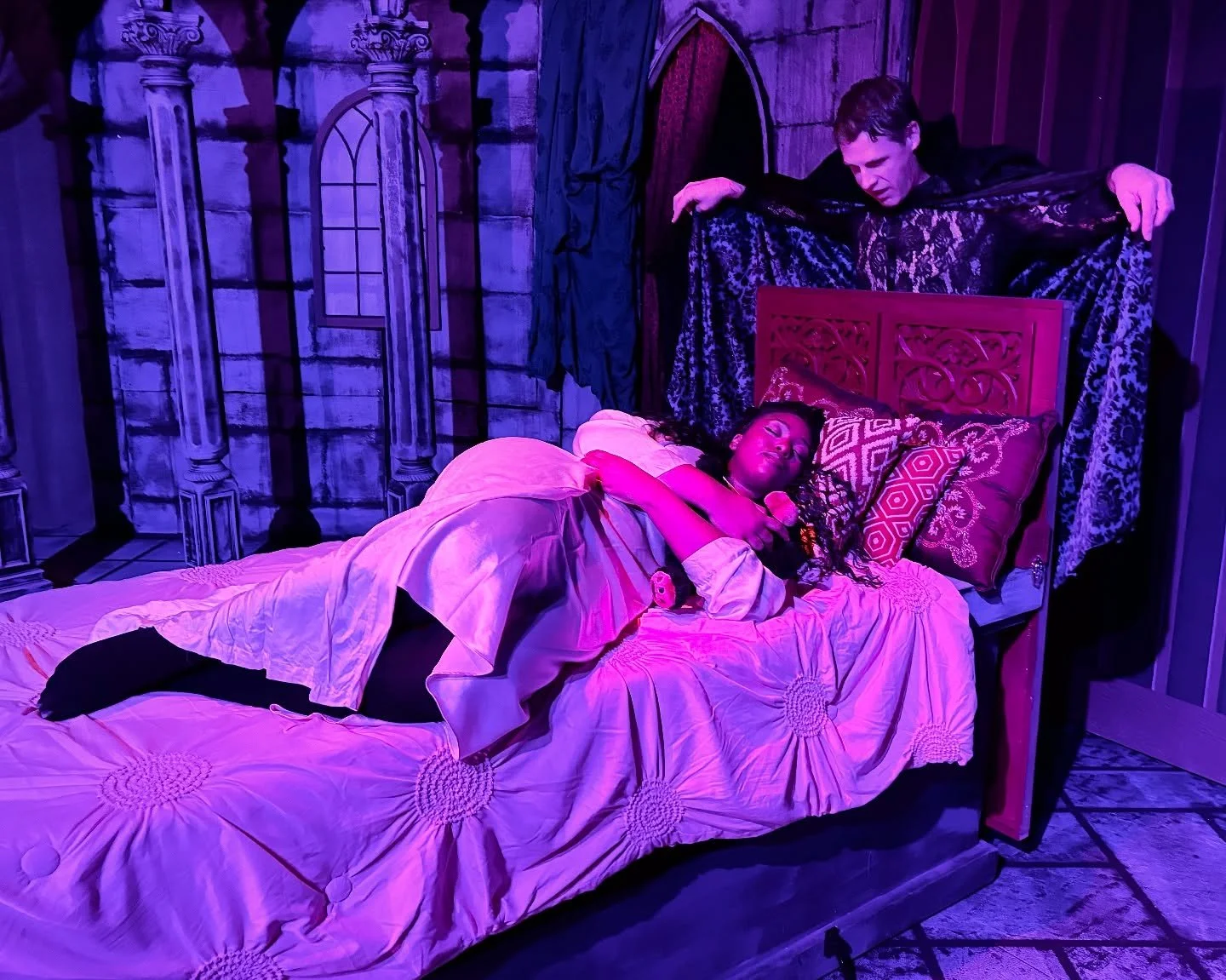 Unbothered. Moisturized. Haunted. Happy. In My Lane. Immortal. Focused. Flourishing. 

Thanks for a great opening weekend #emptyspacers! See you next Friday at DRACULA: A COMEDY OF TERRORS. ✨esonline.org✨