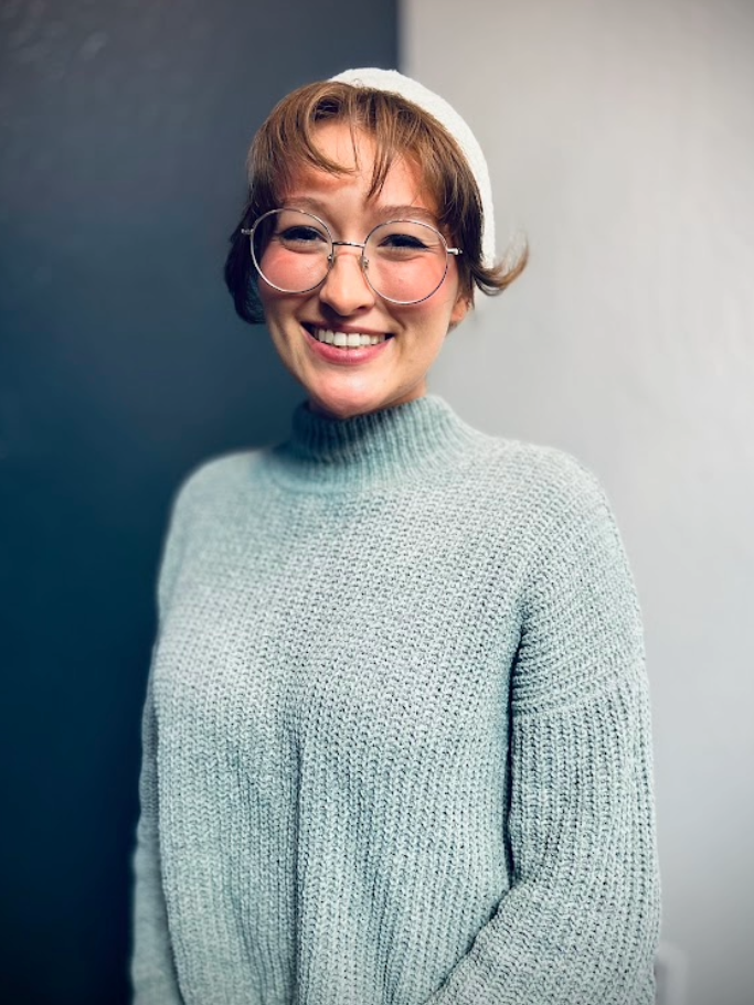 Liz Bomar, Assistant Director