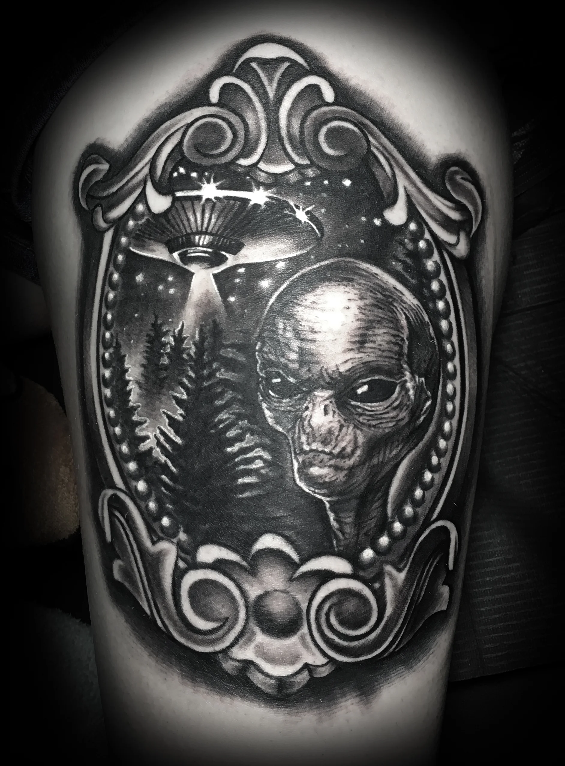 Homesick Tattoo Studio & Gallery