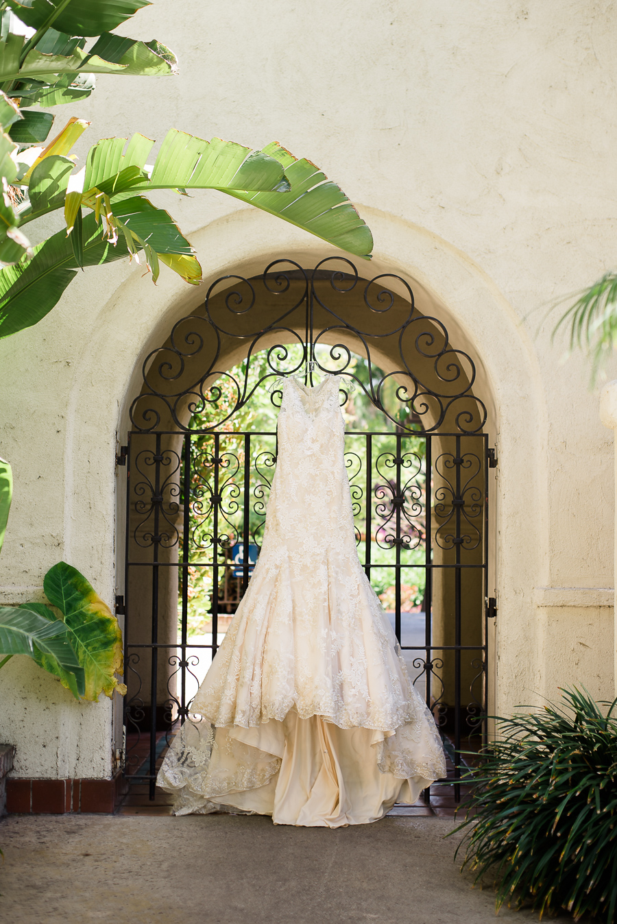 Wedding Dress in Los Angeles River Center