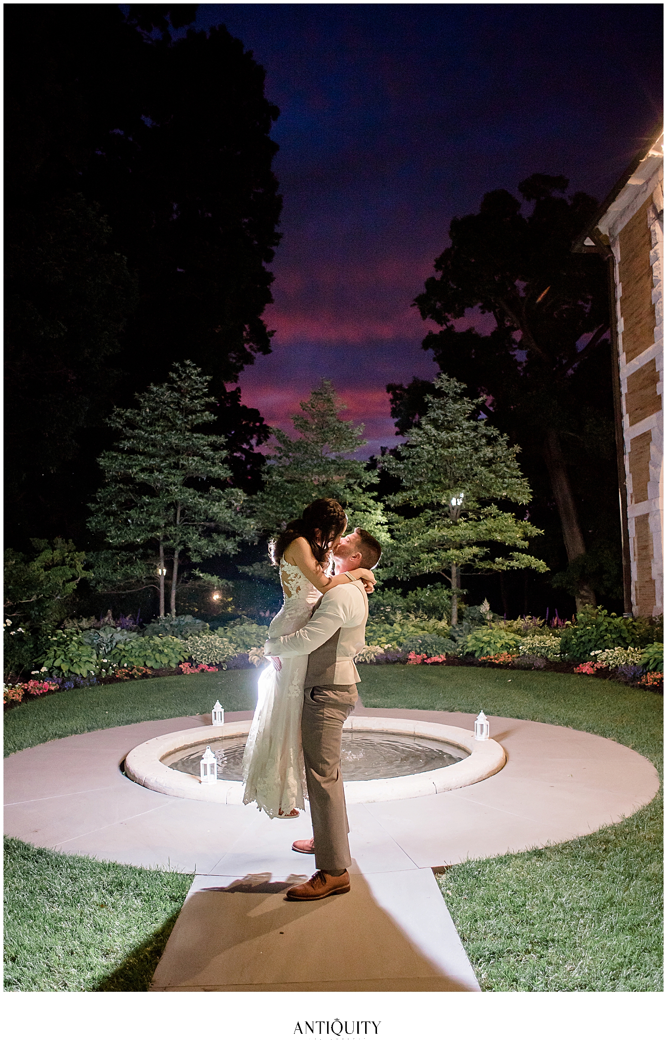  couple in front of fountain at cairnwood estate 