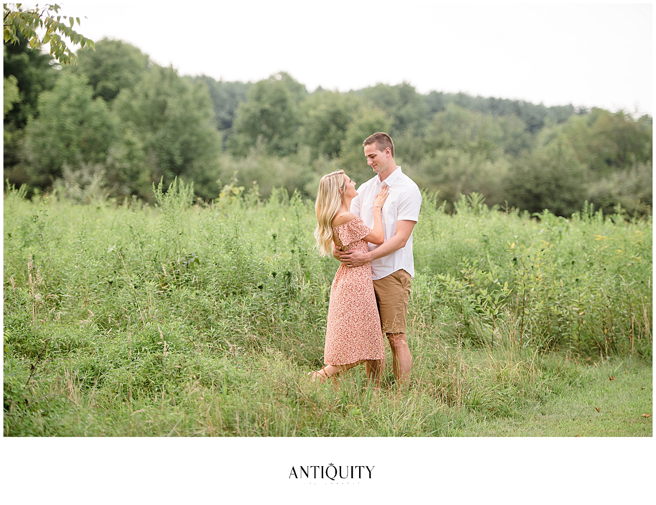  engaged couple at the Montour preserve for their engagement session 