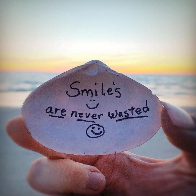 The smile transcends culture, language, and time.
-
It is the most PROFOUND, SYNCHRONISTIC, and INSPIRED action that exists universally.
-
Take an extra moment today and everyday to really look deep into somebody&rsquo;s eyes, pause, and smile.
-
Whe