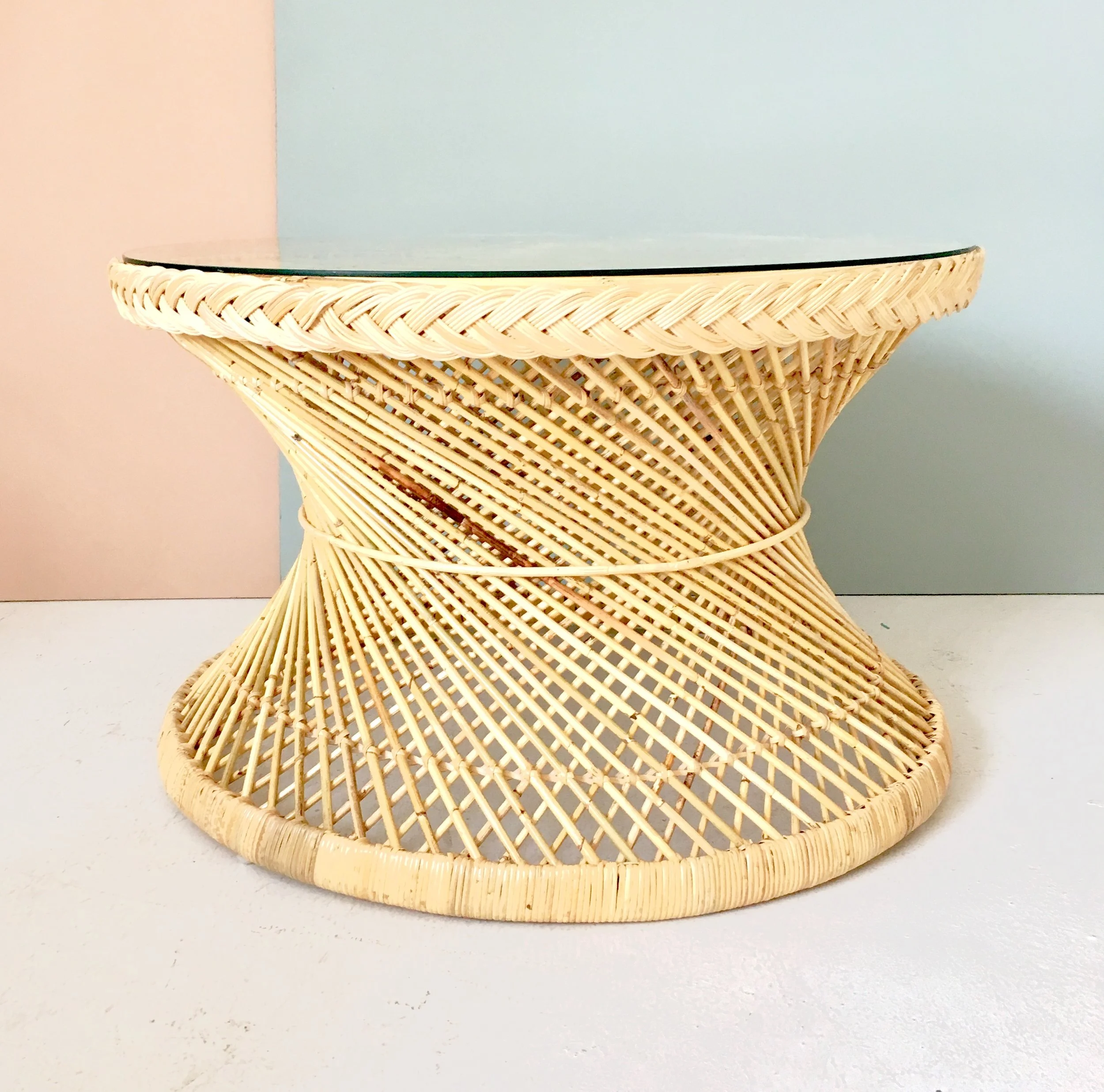 <span style="font-family:Helvetica;letter-spacing:2px;font-size:10px;color:rgba(28,28,28,0.8);text-transform:uppercase;"><b>BAHIA COFFEE TABLE NATURAL </b></span>