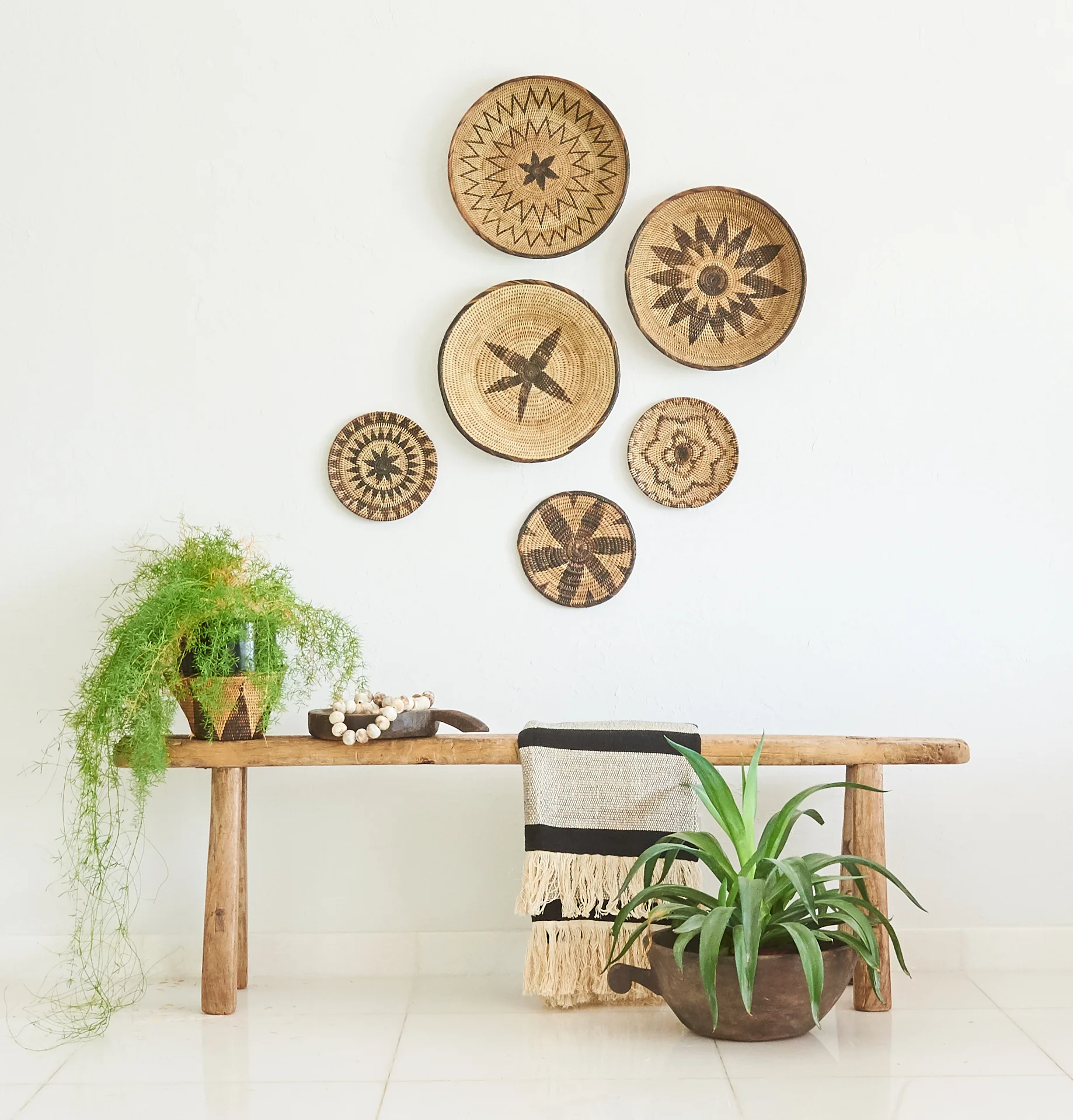 <span style="font-family:Helvetica;letter-spacing:2px;font-size:10px;color:rgba(28,28,28,0.8);text-transform:uppercase;"><b>ASSORTED TONGA PLATES</b></span>