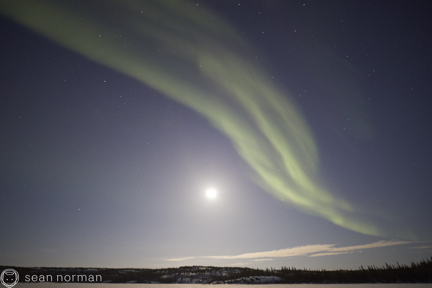 Yellowknife Aurora Hunting Tour - Canada Northern Lights - 10.jpg