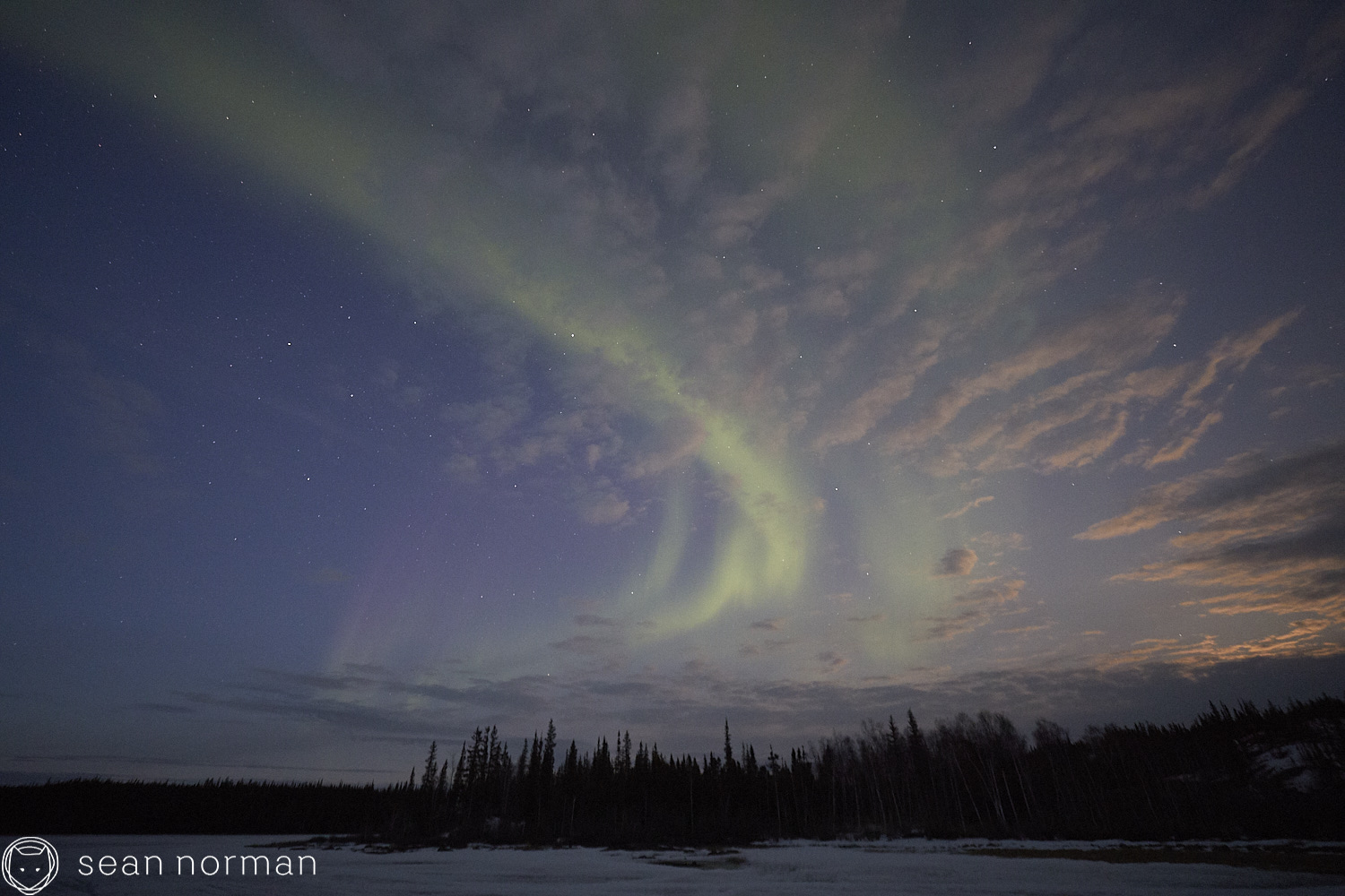 Yellowknife Canada Northern Lights Guide - Aurora Hunting Tour - 1.jpg