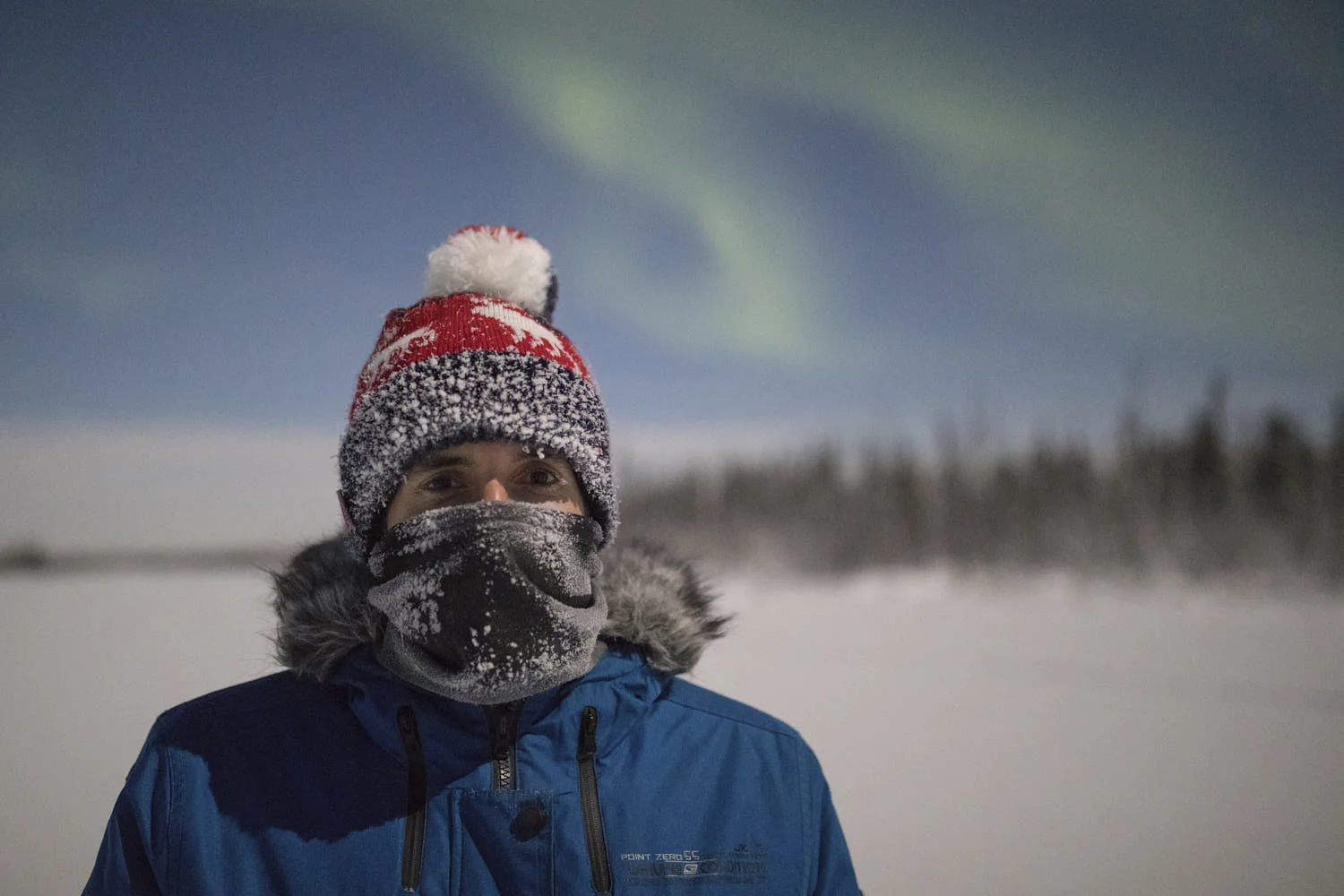 December; November was cold, until you're into December. But as colder nights return, so do the clear skies which once again give us better odds of seeing the lights. If Yellowknife has had a particularly cold beginning to winter, it's possible the ice roads will open up toward the end of the month, although January is a more sure bet for that. Still some heavier fresh snow falls can sit on the trees creating a landscape of all white in the countryside, and if you’re lucky, some ice fog has moved through and coated every surface in little snowflakes and ice crystals, including your face.
