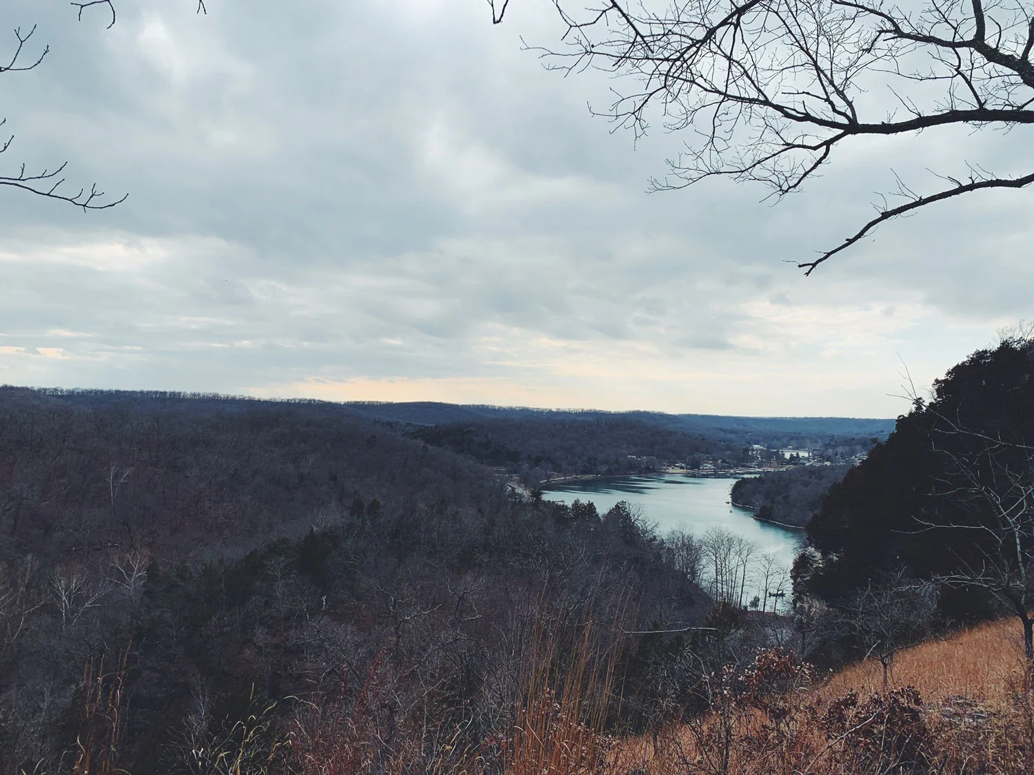 lake.jpg