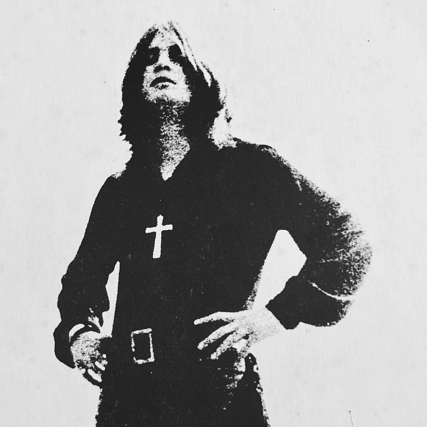 Born and raised on the Sabbath
 🖤✝️☮️🔯🏴&zwj;☠️🎩&spades;️
#legends
#groundbreaker 
#antiestablishment 
#musicislife 
#ozzyosbourne