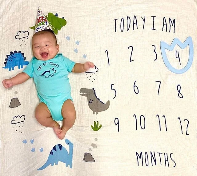 Rawr x4! What a wild month with this party-saurus 🥰🦖 Baby Jay has been raging in a constant wiggle storm, socially responding, been screaming for our company 24/7, and even learned how to flip over in the eleventh hour of the month. Looks like we g