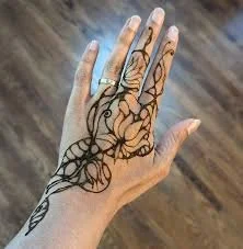 Henna.jpg