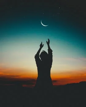 NEW MOON.jpg