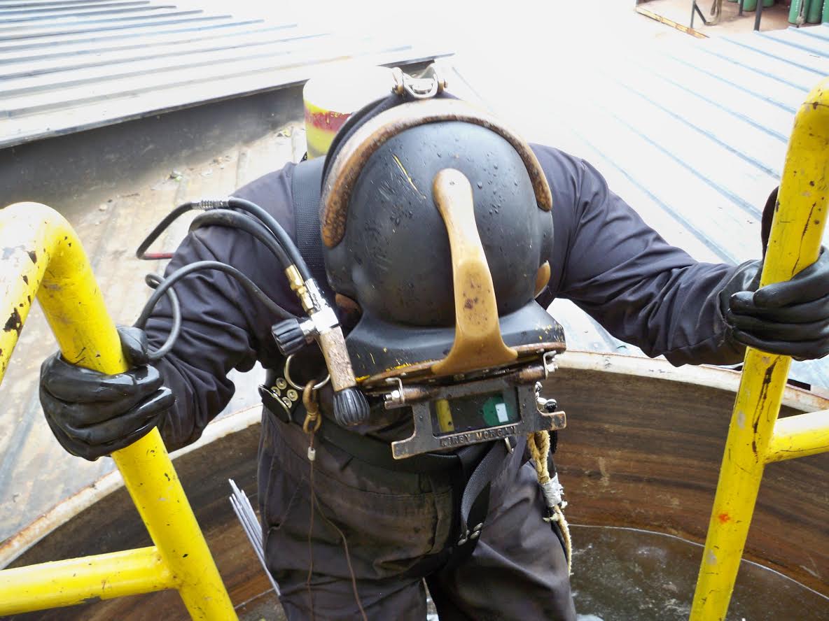 Underwater Welding.jpg