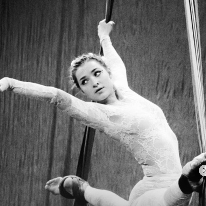 Laura - Aerial Dance