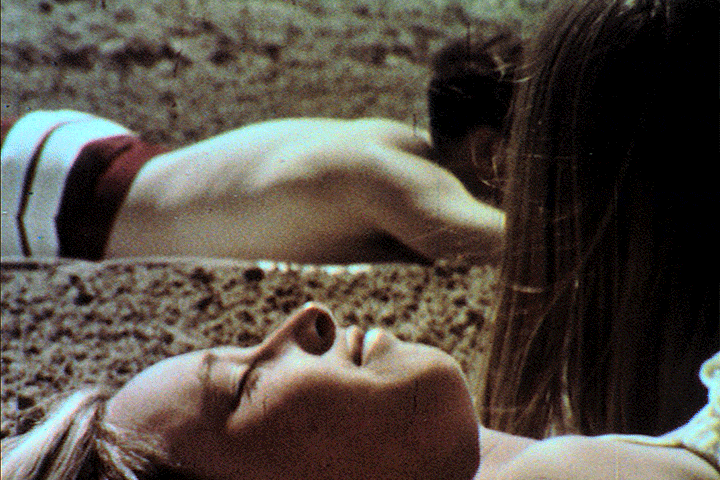 beach2.gif