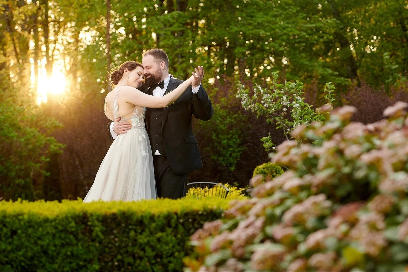 Your wedding photos shouldn&rsquo;t just show what happened &mdash; they should feel like your love story. 

Every laugh. Every tear. Every quiet in-between moment. Because the best memories aren&rsquo;t perfect &mdash; they&rsquo;re felt.

Why coupl