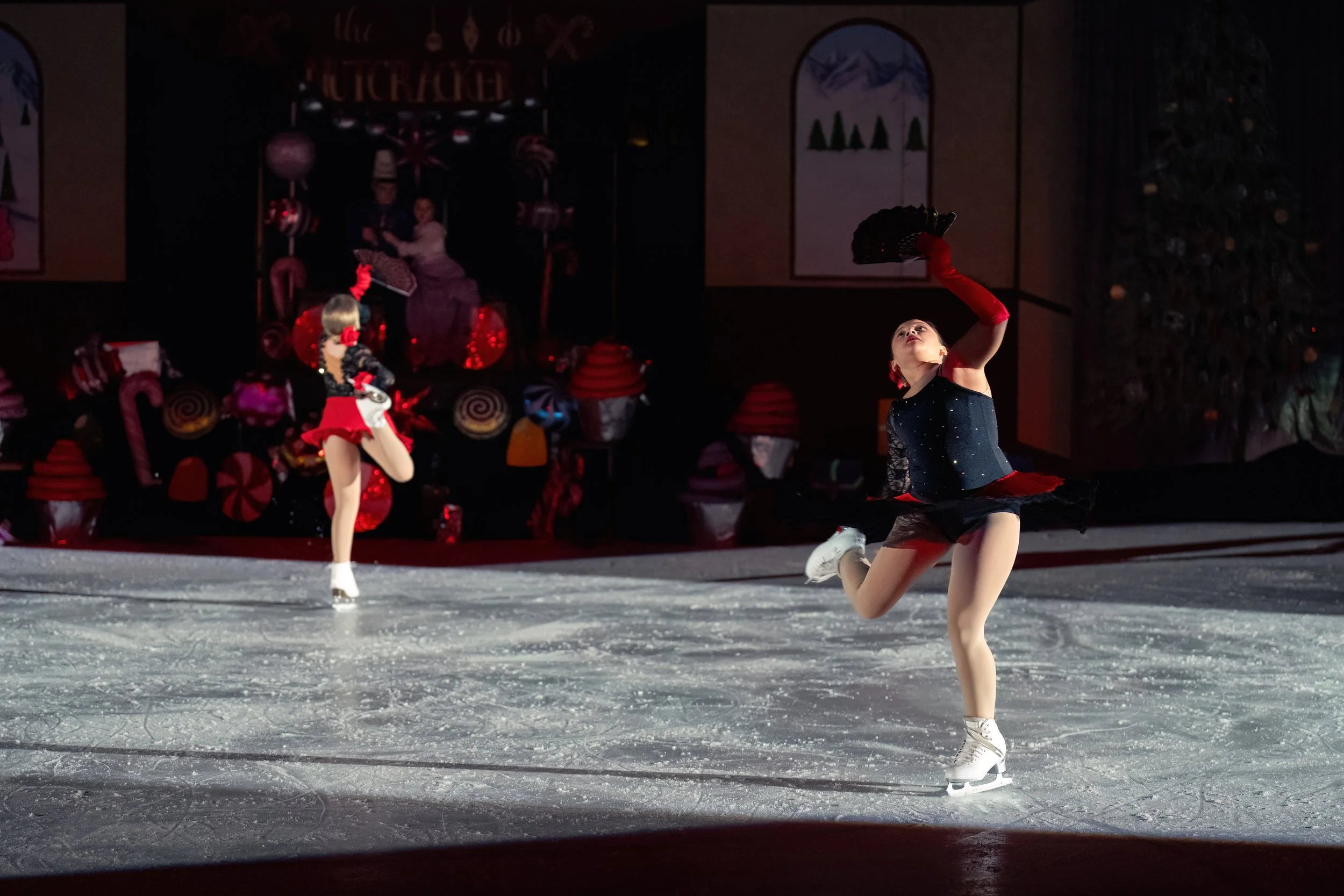 Nutcracker_Show_2025_251213_DSC05604-low-light.jpg