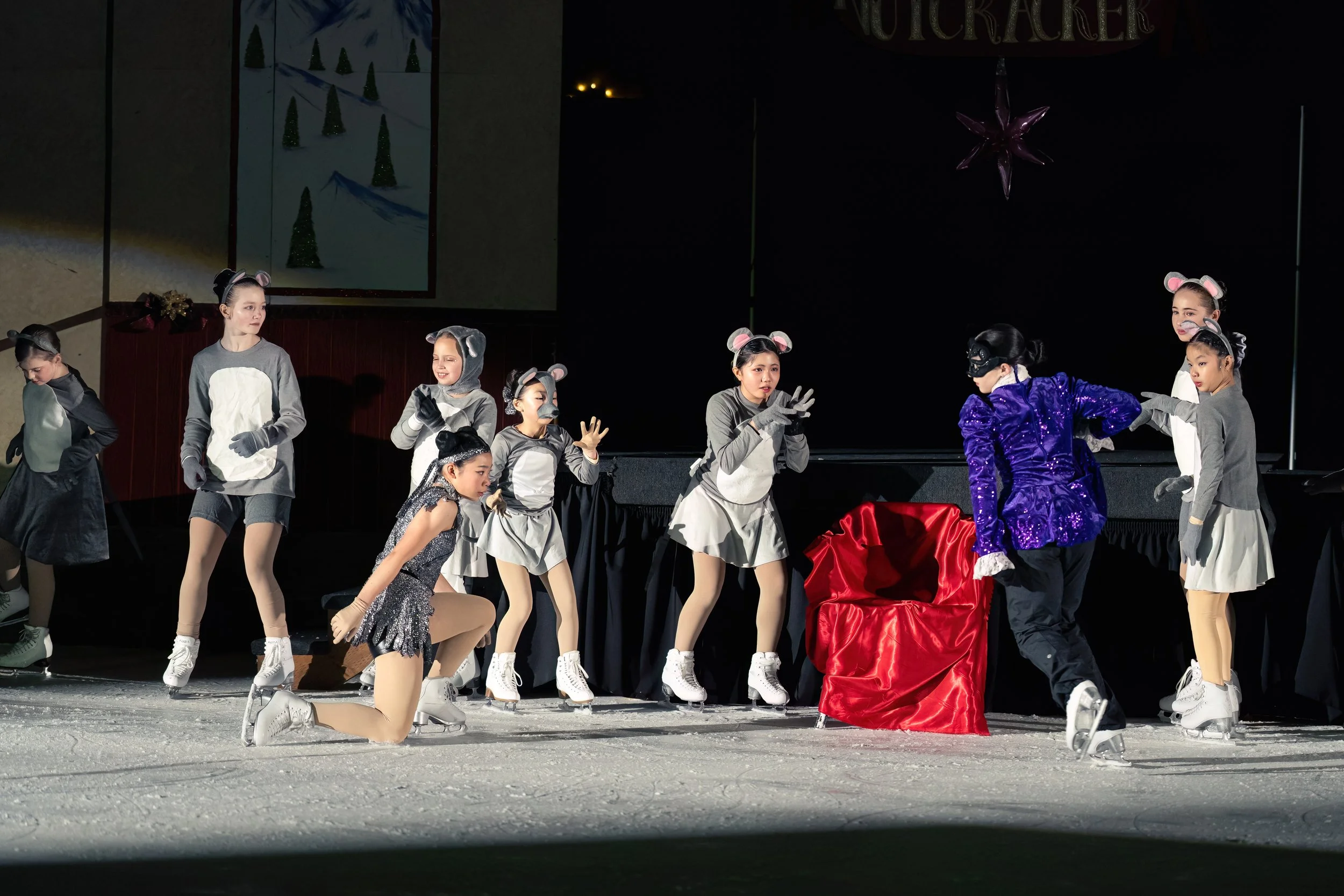 Nutcracker_Show_2025_251213_DSC04808-low-light.jpg
