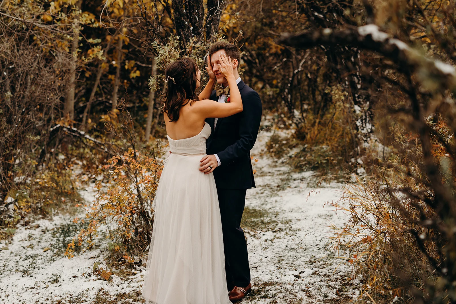 how-to-plan-your-wedding-day-timeline-6.jpg
