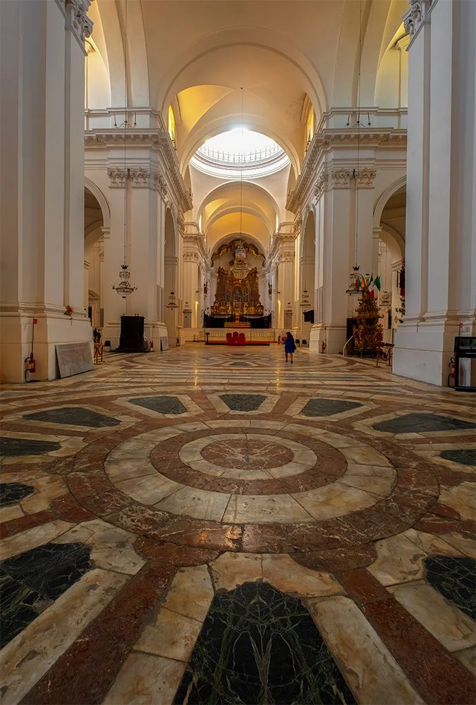 San-Nicolo-l'arena-interior-cataniaW.jpg
