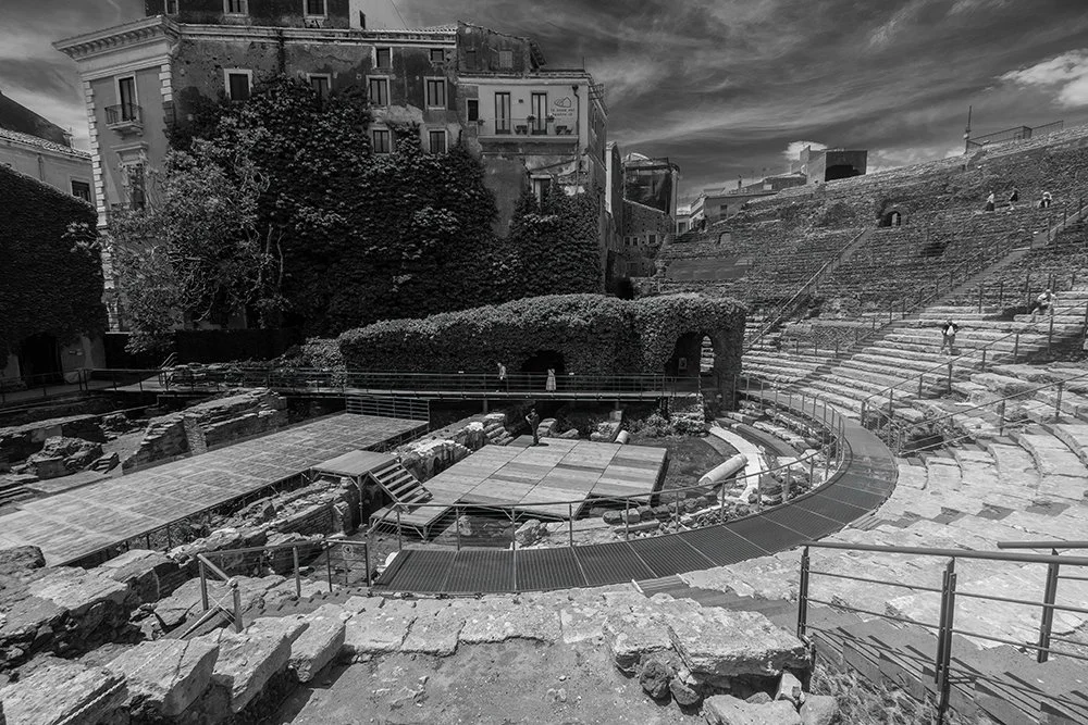 anfiteatro-romano-en-catania-BWw.jpg