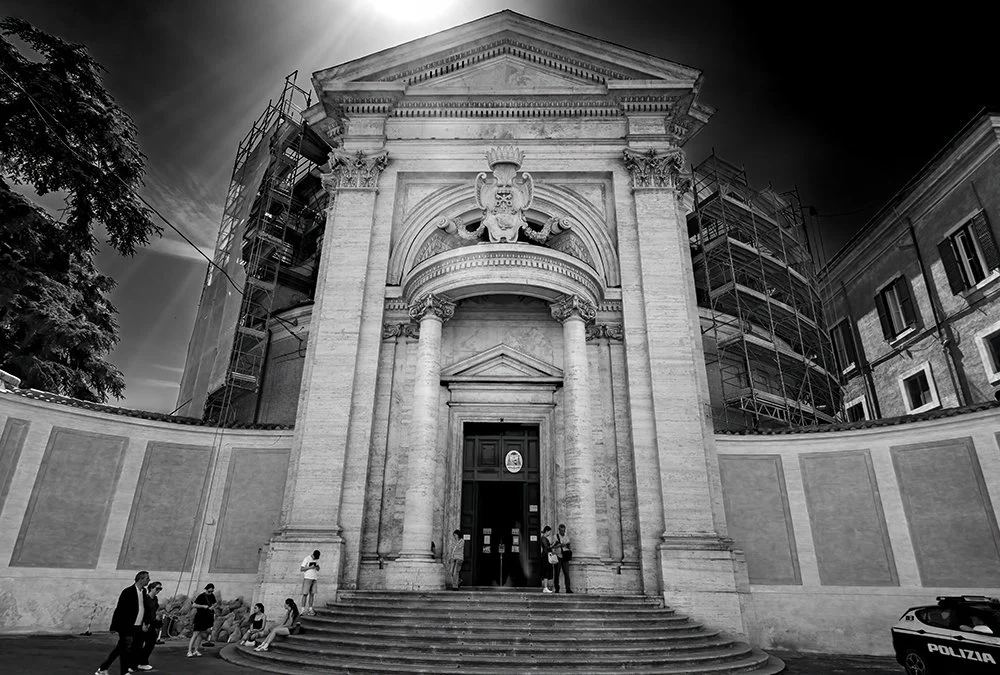 san-andrea-al-quirinale-fachada-y-andamios-BW-2W copy.jpg