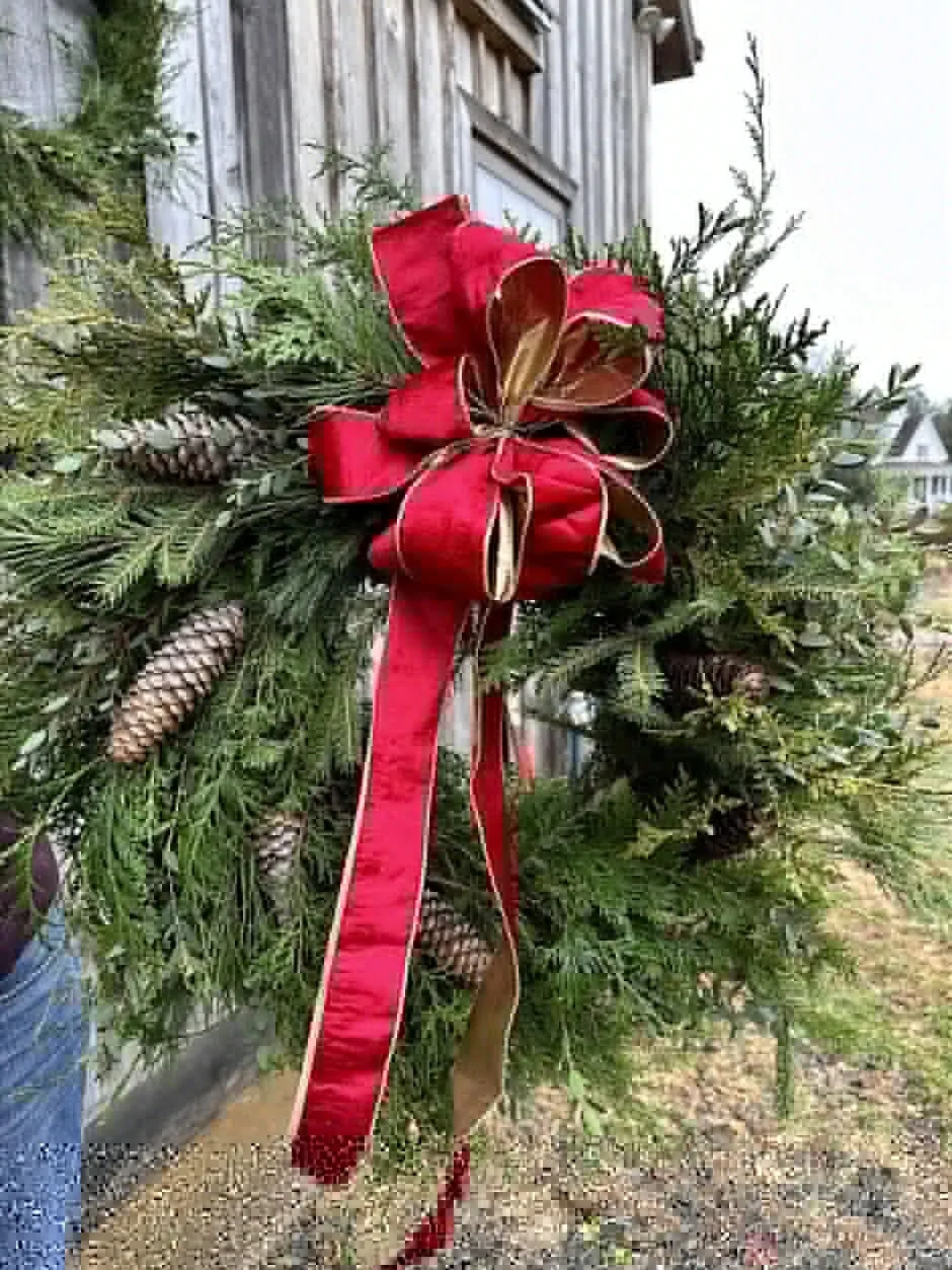 Wreath Making @ Chisholm Vineyards