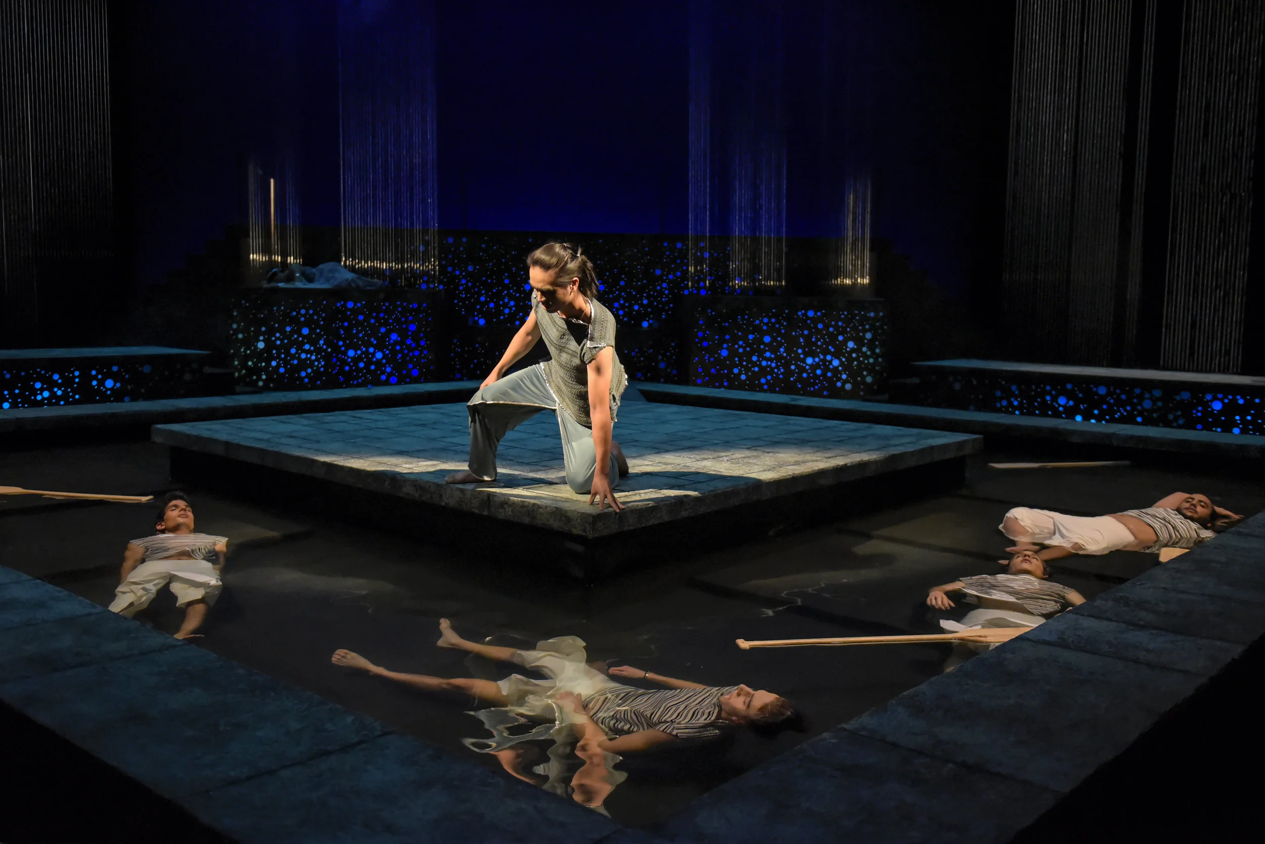 Poseidon’s attack on Ceyx’s (Tri Le) ship proves fatal. Photos: Alessandra Mello