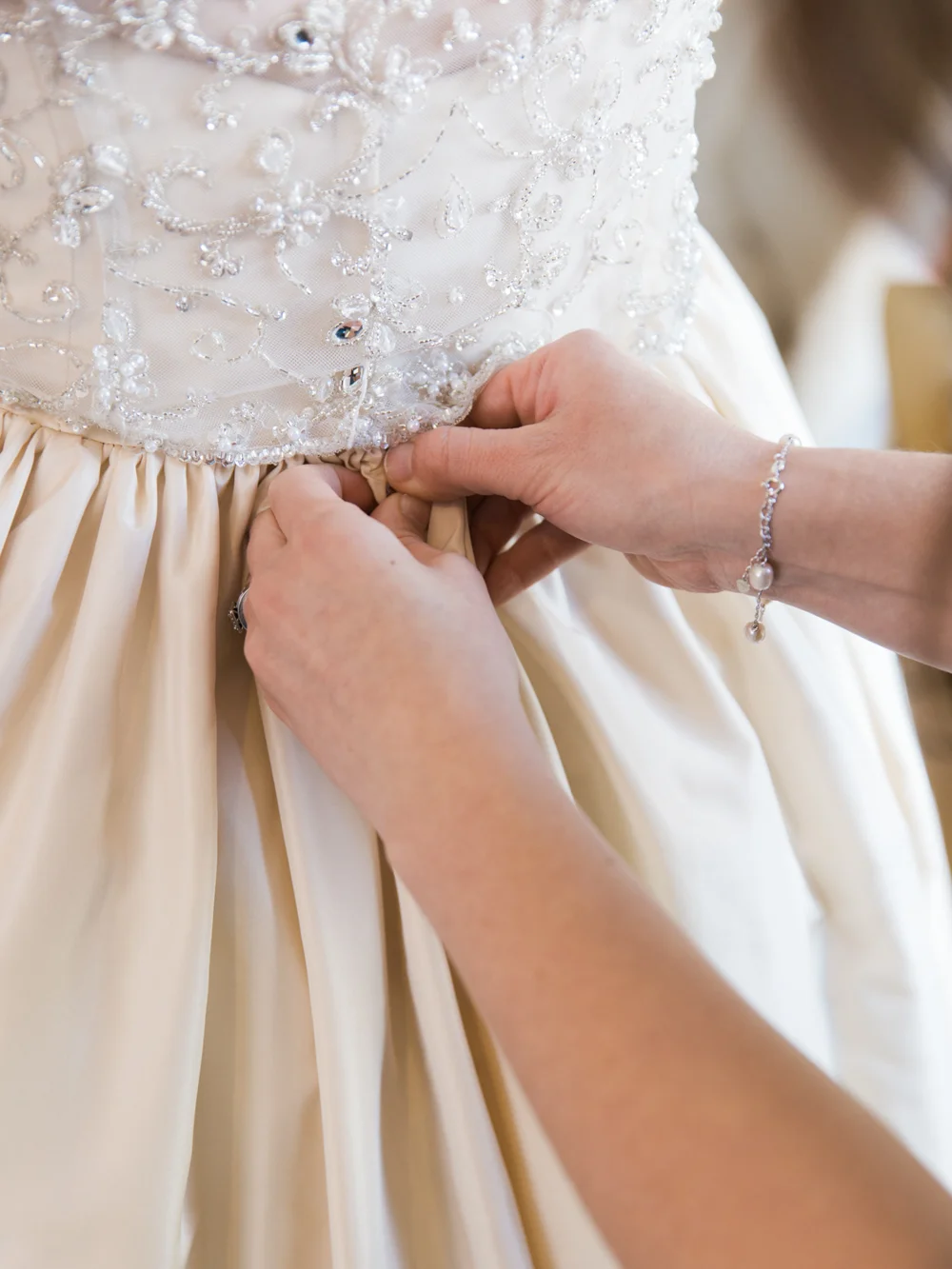 00024- Dubbo NSW Wedding Photographer Sheri McMahon.jpg