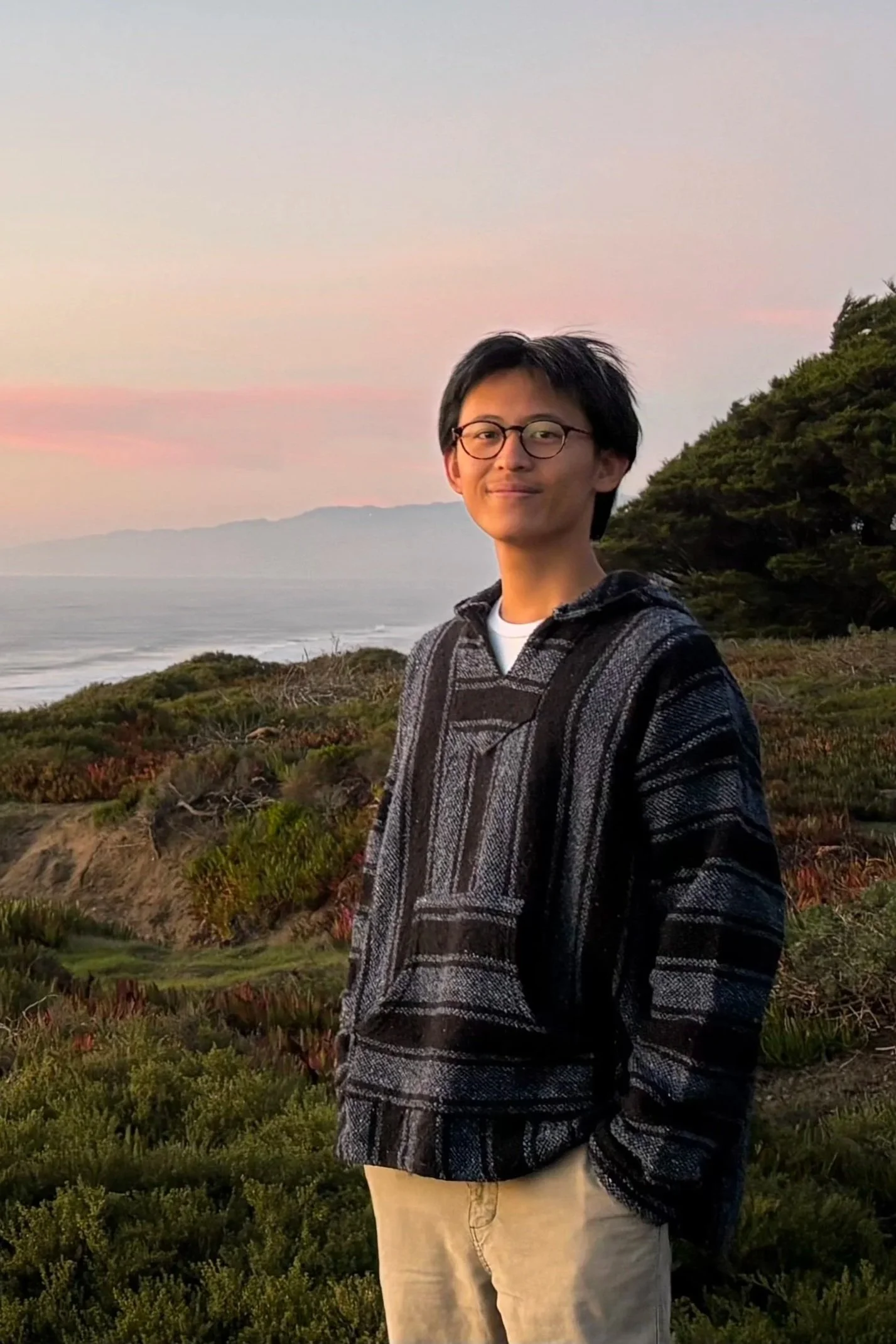 Julian Ozaeta - Poetry Editor